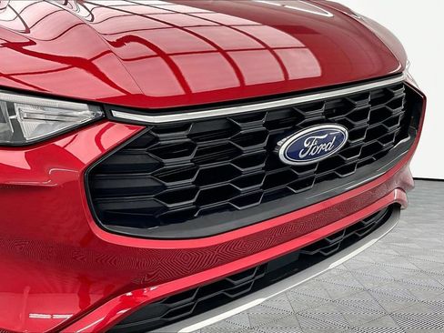 Used 2024 Ford Escape ST-Line w/ Tech Pack #1 AWD/4WD image 28
