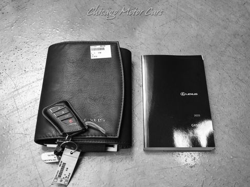 Used 2025 Lexus GX 550 w/ Cold Area Package image 64