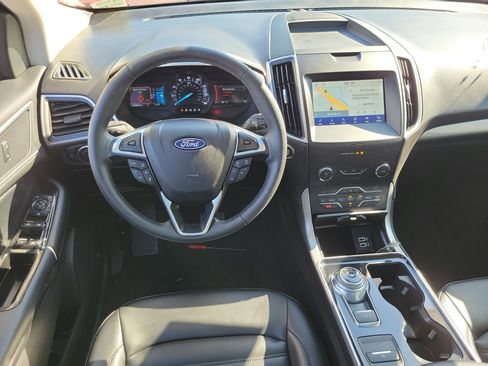 Certified 2020 Ford Edge SEL w/ Convenience Package FWD image 4