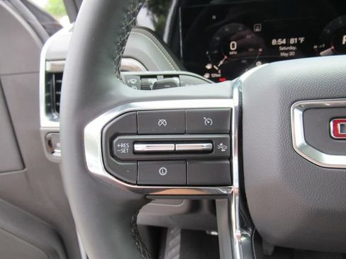 Used 2025 GMC Yukon XL Elevation RWD image 24