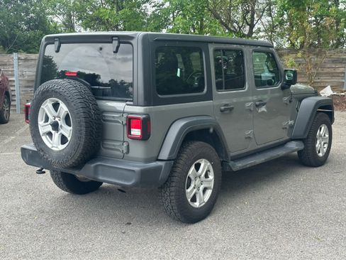 Used 2019 Jeep Wrangler Unlimited Sport S AWD/4WD image 7