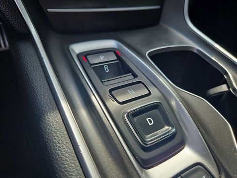 Used 2022 Honda Accord Sport image 15