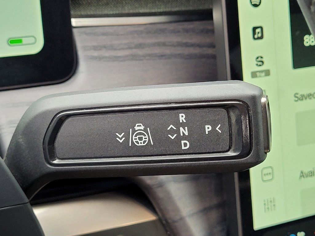 Used 2023 Rivian R1S Adventure Dual AWD/4WD image 15