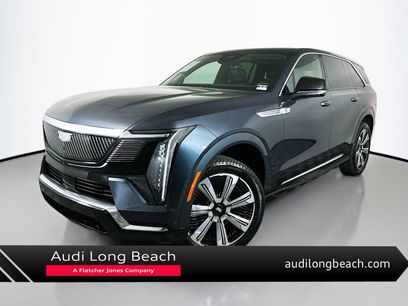 Used 2025 Cadillac Escalade IQ Luxury 2 w/ LPO, Premium Carpet Package