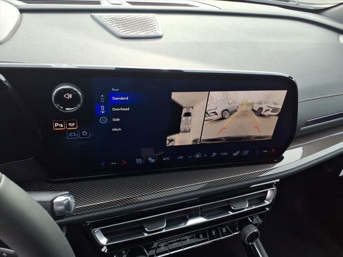 New 2026 Chevrolet Traverse High Country w/ LPO, Floor Liner Package image 10