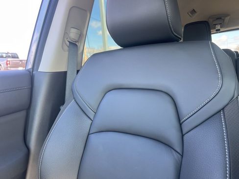 Used 2025 Nissan Pathfinder SL w/ SL Premium Package image 22