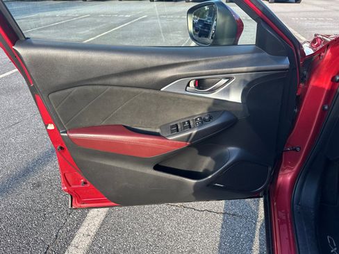 Used 2018 MAZDA CX-3 Grand Touring w/ Premium Package image 10