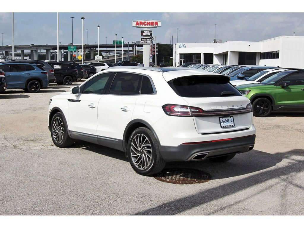 Used 2020 Lincoln Nautilus Reserve w/ Cargo Utility Package FWD image 5