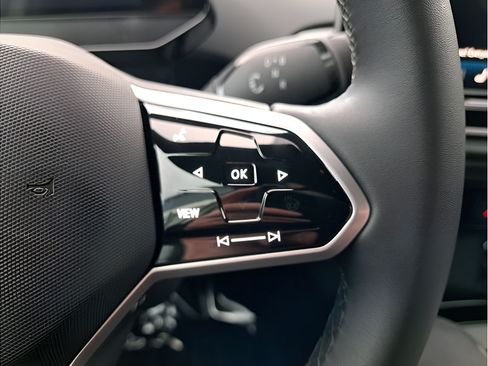New 2026 Volkswagen ID.4 Pro AWD/4WD image 25