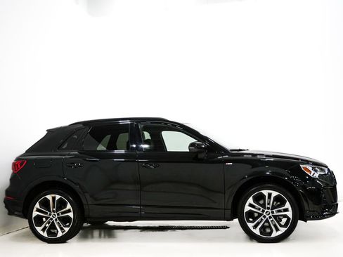 Used 2021 Audi Q3 2.0T Premium Plus w/ Premium Plus Package AWD/4WD image 5