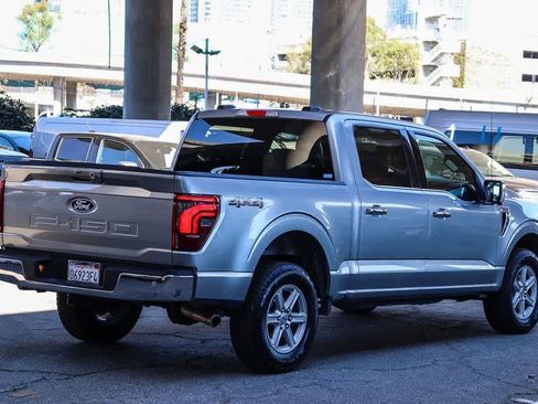 Used 2025 Ford F150 Lariat AWD/4WD image 4