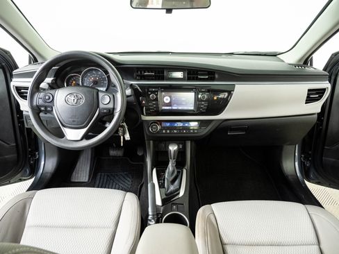 Used 2016 Toyota Corolla LE FWD image 16