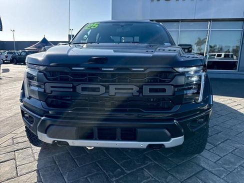 Used 2025 Ford F150 Raptor AWD/4WD image 29