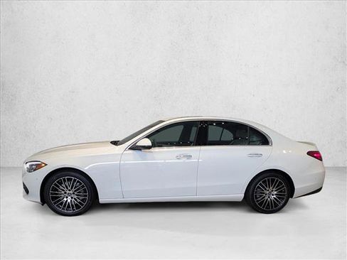 Used 2025 Mercedes-Benz C 300 4MATIC Sedan image 9