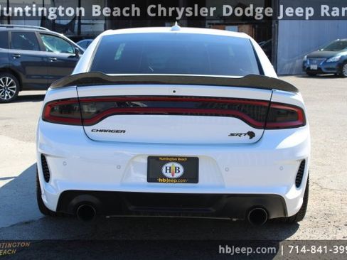 Used 2022 Dodge Charger SRT Hellcat w/ SRT Black Package image 4
