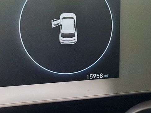 Used 2024 Hyundai Ioniq 5 SEL RWD image 18