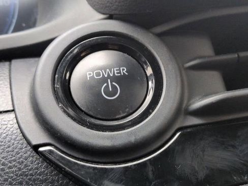 Certified 2024 Toyota Crown Platinum image 18