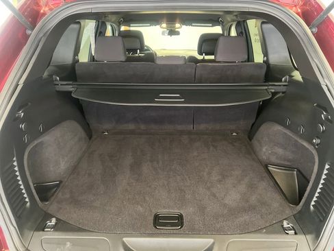 Used 2020 Jeep Grand Cherokee Laredo image 43