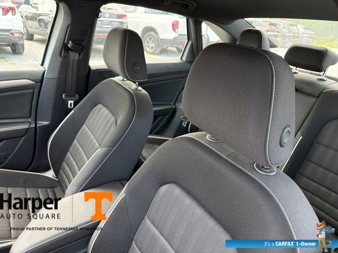 Used 2024 Volkswagen Jetta Sport FWD image 12