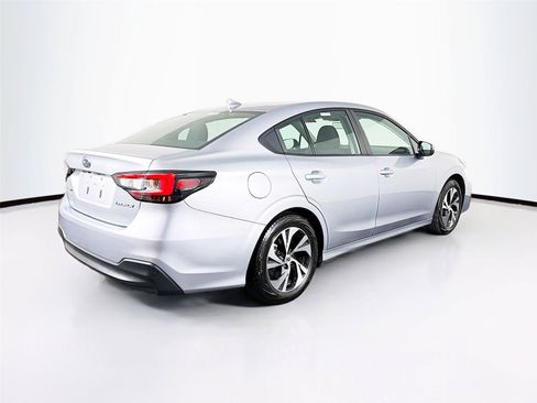 Used 2025 Subaru Legacy Premium AWD/4WD image 11