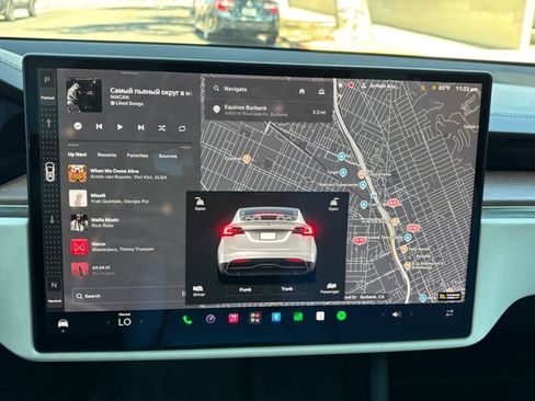 Used 2022 Tesla Model X AWD/4WD image 43