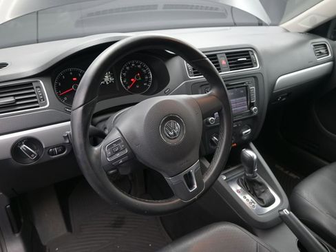 Used 2014 Volkswagen Jetta SE image 17