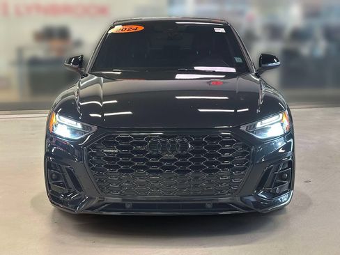 Used 2024 Audi Q5 2.0T Premium Plus w/ Premium Plus Package AWD/4WD image 2