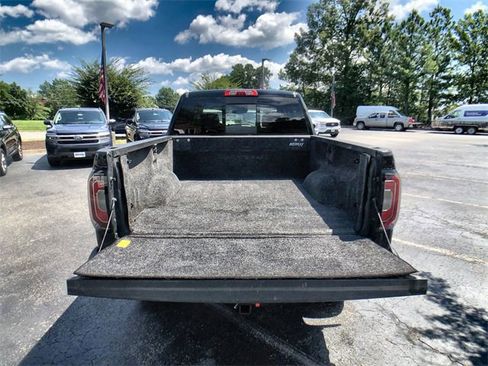 Used 2017 GMC Sierra 1500 SLT image 23