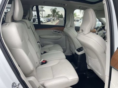 Used 2022 Volvo XC90 T8 Inscription Expression w/ Climate Package AWD/4WD image 28