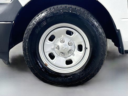 Used 2016 RAM 1500 Tradesman w/ Popular Equipment Group image 37