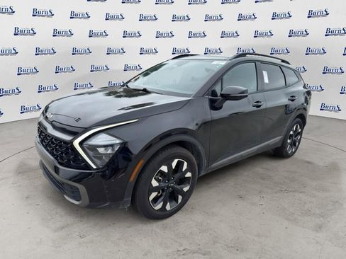 Used 2023 Kia Sportage X-Line w/ X-Line Premium Package image 3