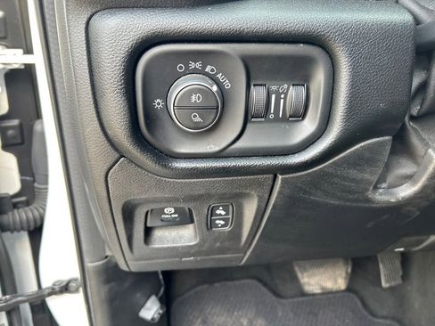 Used 2020 RAM 1500 Laramie w/ Sport Appearance Package AWD/4WD image 30