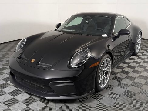 Certified 2026 Porsche 911 GT3 RWD image 1