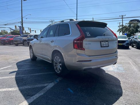 Used 2016 Volvo XC90 T6 Momentum w/ Momentum Plus Package AWD/4WD image 2