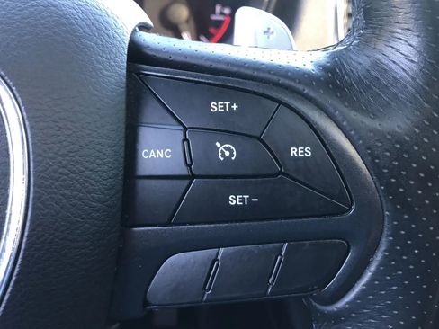 Used 2019 Dodge Durango R/T w/ Trailer Tow Group IV RWD image 34