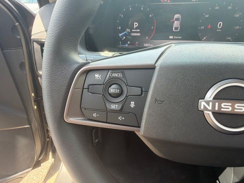 Used 2026 Nissan Sentra SV w/ Floor Mat Package FWD image 25