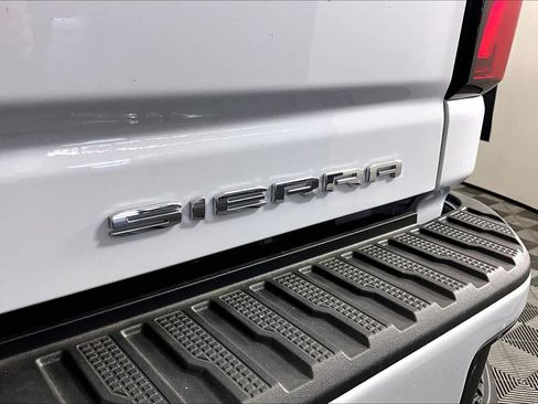 New 2026 GMC Acadia AT4 AWD/4WD image 8