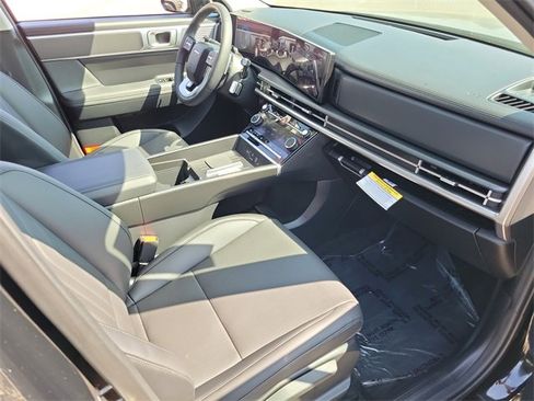 New 2025 Hyundai Santa Fe XRT image 17