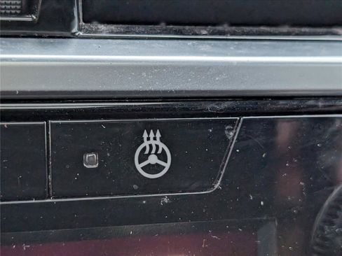 Used 2022 Nissan Pathfinder SL w/ SL Premium Package image 28