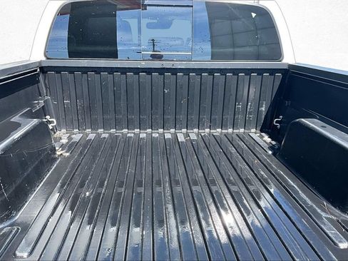 Certified 2023 Toyota Tacoma Limited AWD/4WD image 9