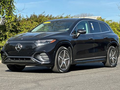 Used 2023 Mercedes-Benz EQS 580 4MATIC SUV image 7