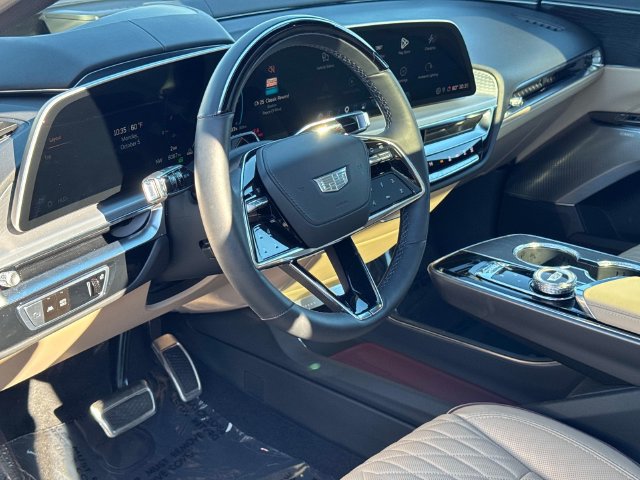 Certified 2026 Cadillac Lyriq Signature Luxury w/ Nappa Leather Package AWD/4WD image 20