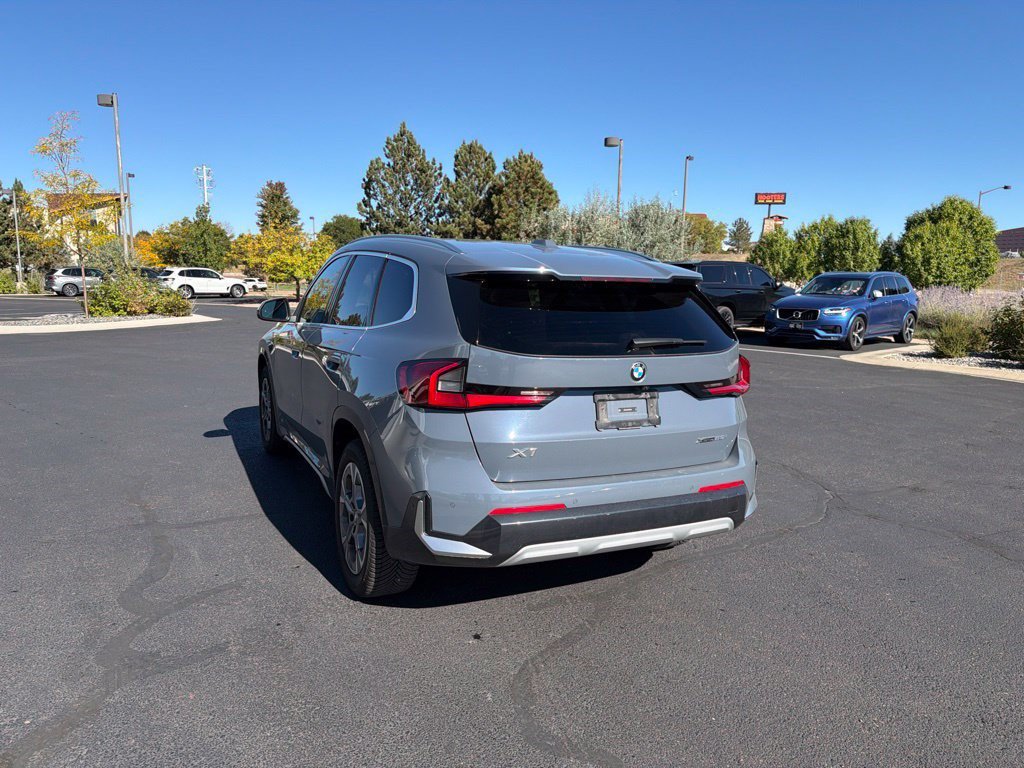 Used 2023 BMW X1 xDrive28i w/ Premium Package AWD/4WD image 3