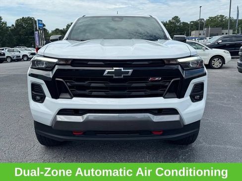 Certified 2024 Chevrolet Colorado Z71 w/ Z71 Convenience Package 2 AWD/4WD image 13