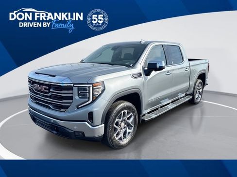 New 2026 GMC Sierra 1500 SLT w/ SLT Convenience Package AWD/4WD image 1