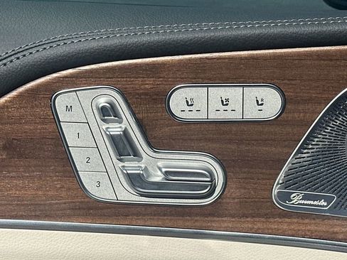 New 2026 Mercedes-Benz GLS 580 GLS 580 image 11