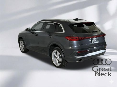 Certified 2025 Audi Q5 Premium Plus w/ Premium Plus image 9