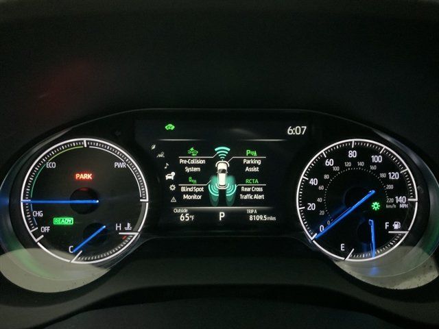 Used 2024 Toyota Venza XLE AWD/4WD image 26