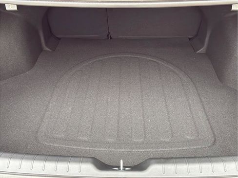 New 2025 Kia K4 GT-Line w/ GT-Line Sunroof Package FWD image 9