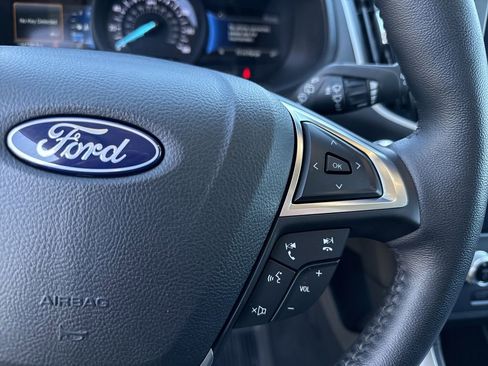 Used 2022 Ford Edge SEL w/ Convenience Package AWD/4WD image 25